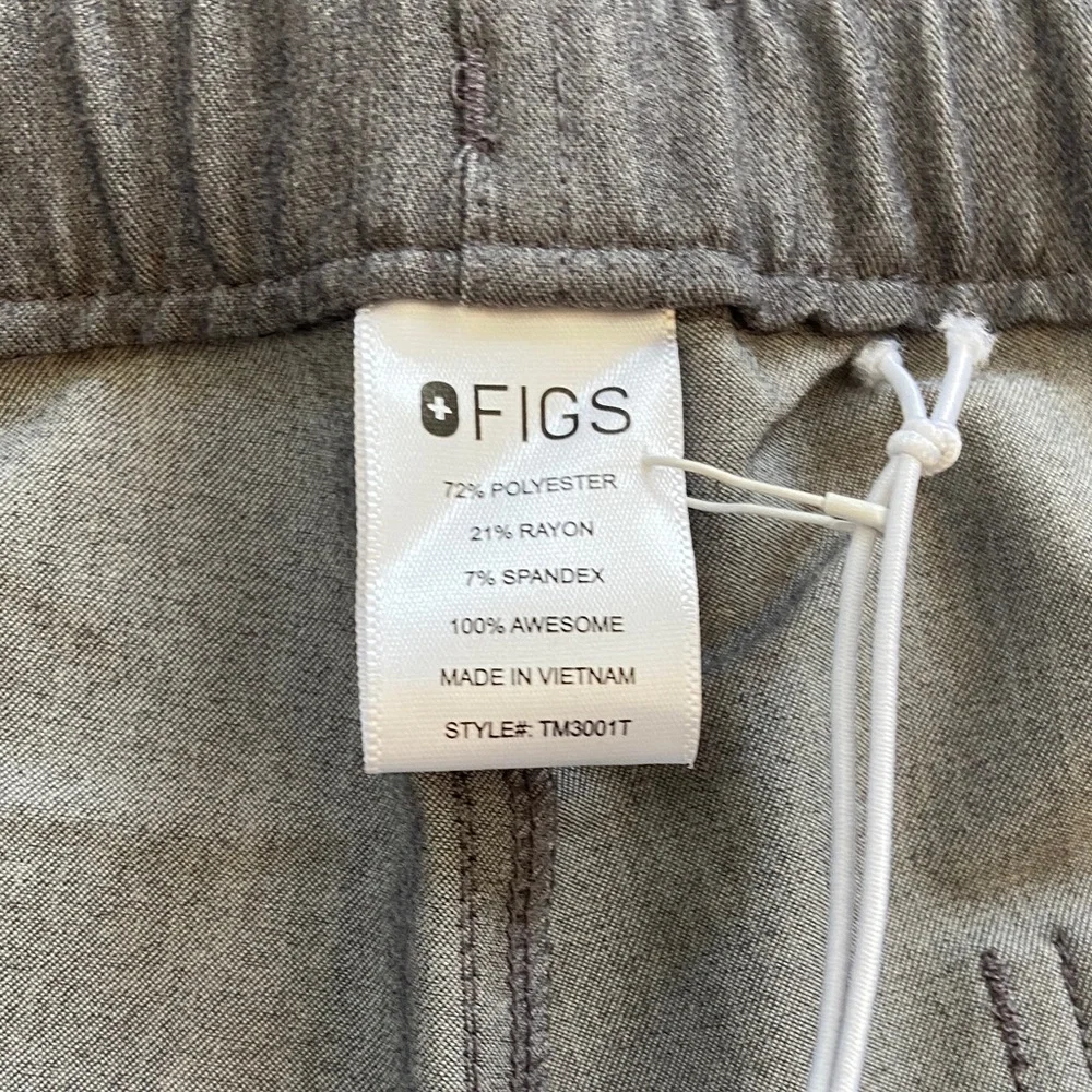 Figs Men’s Cairo Cargo Scrubs - XSmall‎ Tall NWT